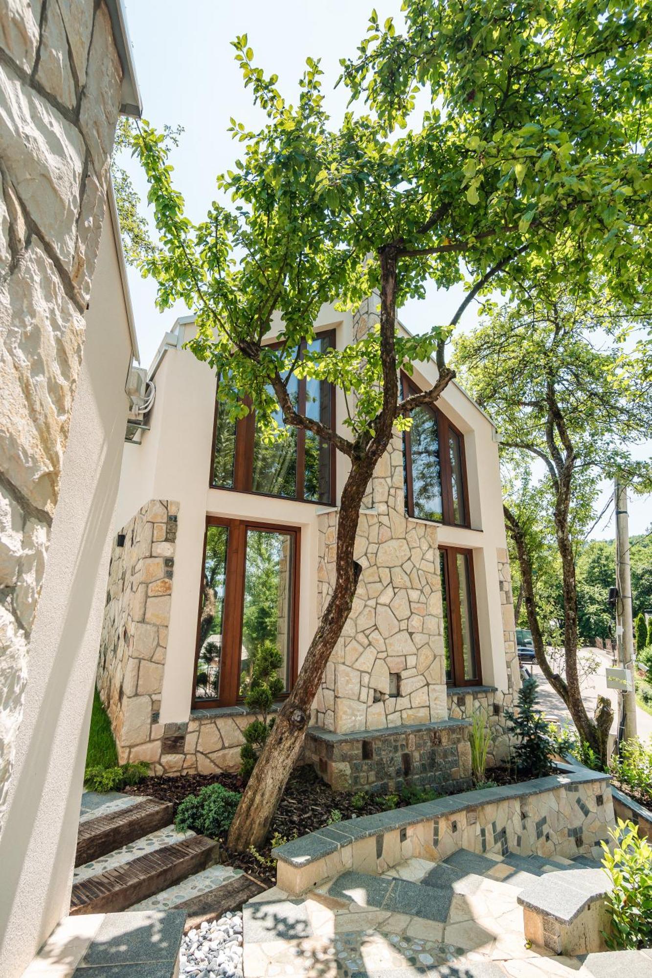 Toplik Village Resort Lukavica Экстерьер фото